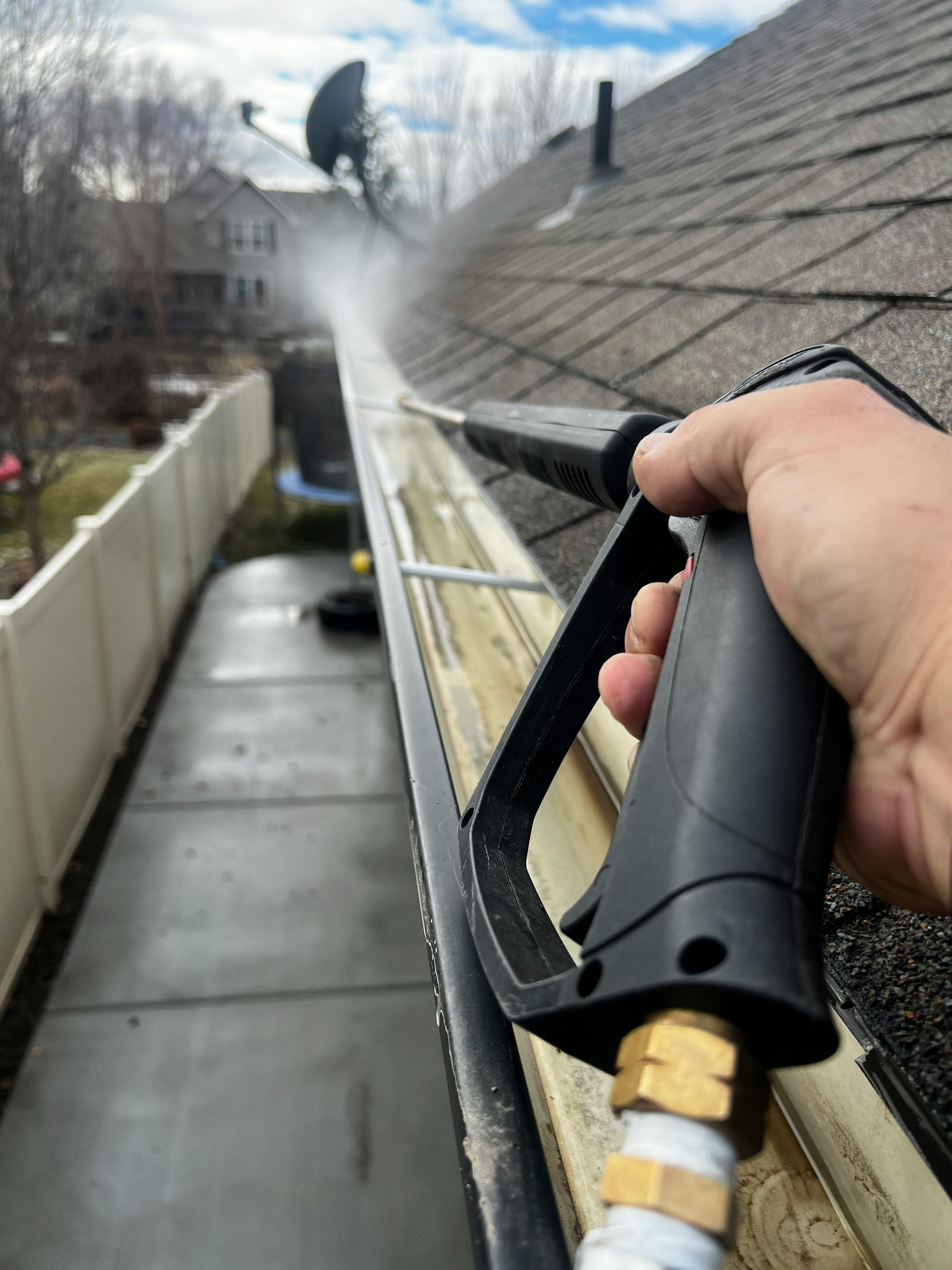 What PSI Pressure Washer Do I Need? A Practical Guide for Contractors and Businesses